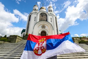 Srbi na ulicama Kalinjingrada, švajcarska baka u čudu!