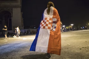 Mogli da napune stadion - Evo koliko je Hrvata pratilo finale na javnim mestima