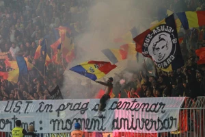 Dečak od 15 godina u seniorskoj reprezentaciji Rumunije za mundijalske kvalifikacije!