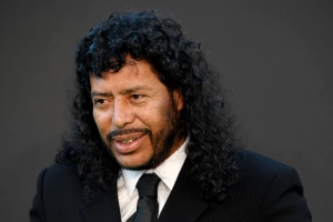 FANTASTIČNO! Najorginalniji poziv da ostanete u kući - Rene Igita!