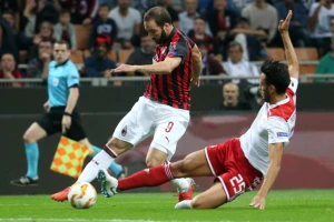 LE - Arsenal rutinski, Milan nakon preokreta, Dinamo već vidi proleće