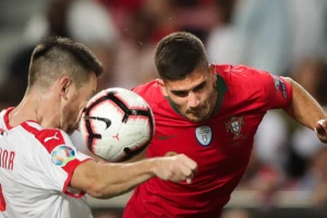 Evo zbog čega nije bio penal i kako je Rukavina ušao u istoriju fudbala