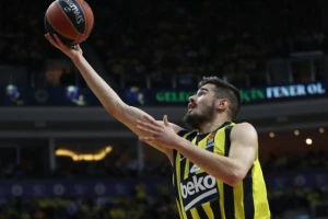 Kalinić fantastičan, Gudurić odličan za polufinale!