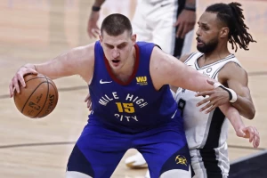 Denver i Jokić poklonili poluvreme, ni asistencije iz snova ne pomažu!