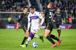 Nikoga ne čudi, Vlahović razapet kao "Grbavac", Srbin opet glavna tema!