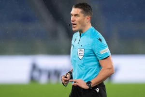 Zvezdi protiv Rendžersa sudi Rumun koji je "obećao" dva penala!