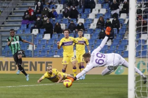 Drama u Ređo-Emiliji, ne pomaže ni Dućin naslednik, Defrel srušio Fiorentinu!