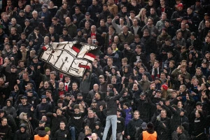 UEFA bez milosti prema Holanđanima, kažnjeni PSV plaća odštetu Arsenalu!