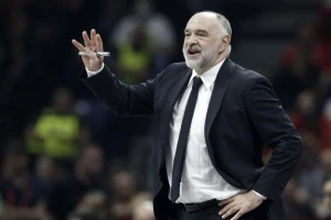 Pablo Laso počeo da forsira klinca od 17 godina, šta čekaju Zvezda i Partizan?