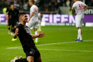 Bundesliga - Istorija je ispisana, niko kao Luka Jović!