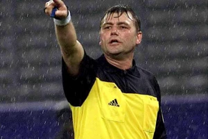 Preminuo čuveni arbitar, četiri puta uzastopno najbolji na svetu