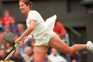 Prošlo je tačno 27 godina od najsramnijeg čina u istoriji tenisa, krik koji je promenio "beli sport"!