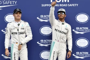 Hamilton: "Muški ću podneti gubitak titule"