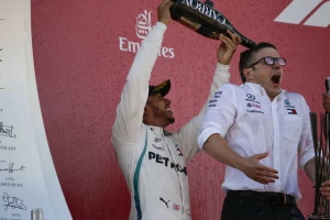 F1 - Dominacija Hamiltona, Fetel podbacio!
