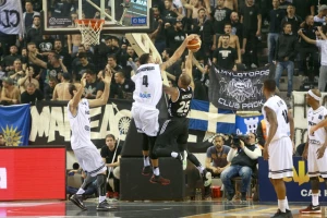 Hečer bez milosti za 'braću' - Partizan slavio u Solunu!