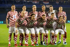 Heroj Hrvatske na tapeti FIFA zbog - majice, HNS kažnjen zbog pića!?