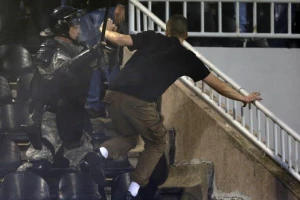 Hiljadu huligana napalo policajce na Autokomandi, ovo je epilog...