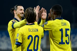 Zlatan "pozlaćuje" Švedsku u borbi za Katar!