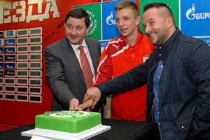 Gasprom vodi Zvezdine juniore na finale LŠ