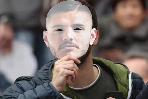 Spaleti sa belom zastavom pred upravom i Ikardijem, Argentinac će igrati!