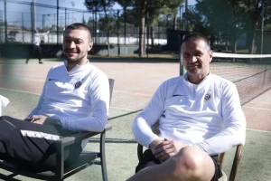 Iliev uživao u tenisu, ima li odgovor na Zvezdine najnovije ''transfer bombe''?