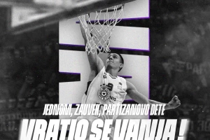 Zvanično - Vratio se Vanja Marinković!