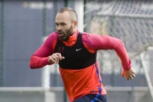 Iniesta identifikovao svog naslednika, ali ne u Barsi!