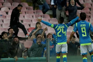 Insinjeov prostački gest, "dobrodošlica" Juventusu!