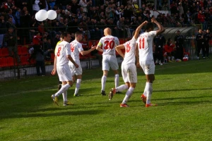 SL - Javor na "Marakanu" ide kao lider!