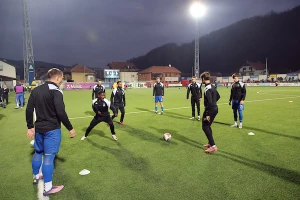 POLUVREME - "Ljulja" Javor poljuljani Partizan!