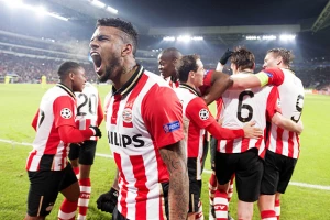 PSV slavio u "de Toperu", Fejenord na korak od titule!