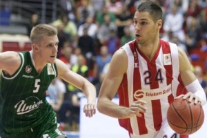 Evo kako je Jović pogođen stolicom!