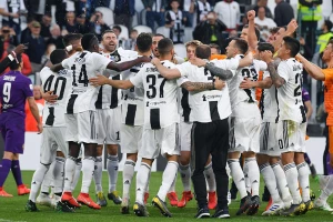 Otkriveno! Evo zbog čega je Juve odustao od dresa sa prugama, prvi put u istoriji