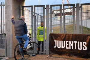 Supermarket! Juventus prodaje 11 igrača, evo kako bi izgledao tim koji nema mesta u klubu!