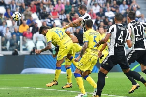 Juve i Barsa pričali o četvorici igrača!