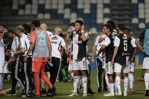 Juventus čini sve da izgubi titulu, šta klub planira i hoće li Sari preživeti "skudeto"?