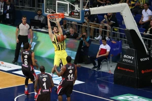 Fener silan pred put u Berlin, Srbi odlični
