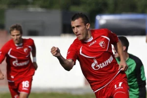Naftan se žali, Zvezda spremna za revanš...
