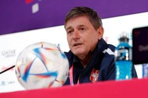 Piksi odgovorio na pitanje "Sportskih", sa koliko napadača počinjemo?