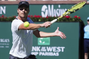 Kecmanović stao u "distriktu"