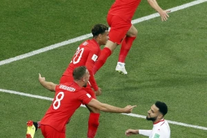 Ono kad si optimista, Englezi ubeđeni da će igrati finale, dvor već isplanirao da ne putuje!