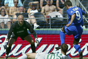 Istorija se ponavlja? Menadžer mu je igrao za Čelsi, hoće li i ovaj Srbin istim putem!