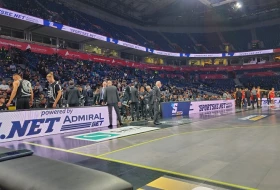 POLUVREME - Partizan ubedljivo vodi, mlade snage dobile šansu, a raspucao se Pokuševski