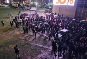 UŽIVO - ''Obradović Željko'', grmi ispred Arene!