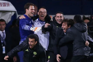 Konteova legija, šta posle slavoluka?