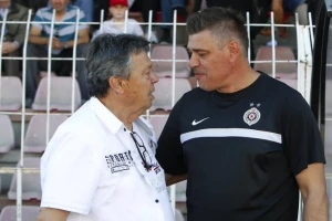 Kosanova analiza - Ko u Zvezdi ''ne ume s loptom'', a ko je Partizanova ''skalamerija''?