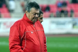 Kosan o Zvezdi i srpskom fudbalu: "Treba nešto da nas tresne u glavu"