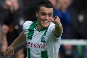 Sjajni Kostić i 'Grobar' Rišairo vode Groningen ka vrhu!