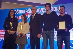 KSS dodelio priznanja najboljima, Bogdan se javio iz Sakramenta