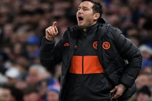 Napadač pred odlaskom iz Čelsija, Lampard ga izostavio!